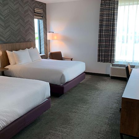 La Quinta Inn & Suites By Wyndham Santa Rosa Sonoma Zewnętrze zdjęcie