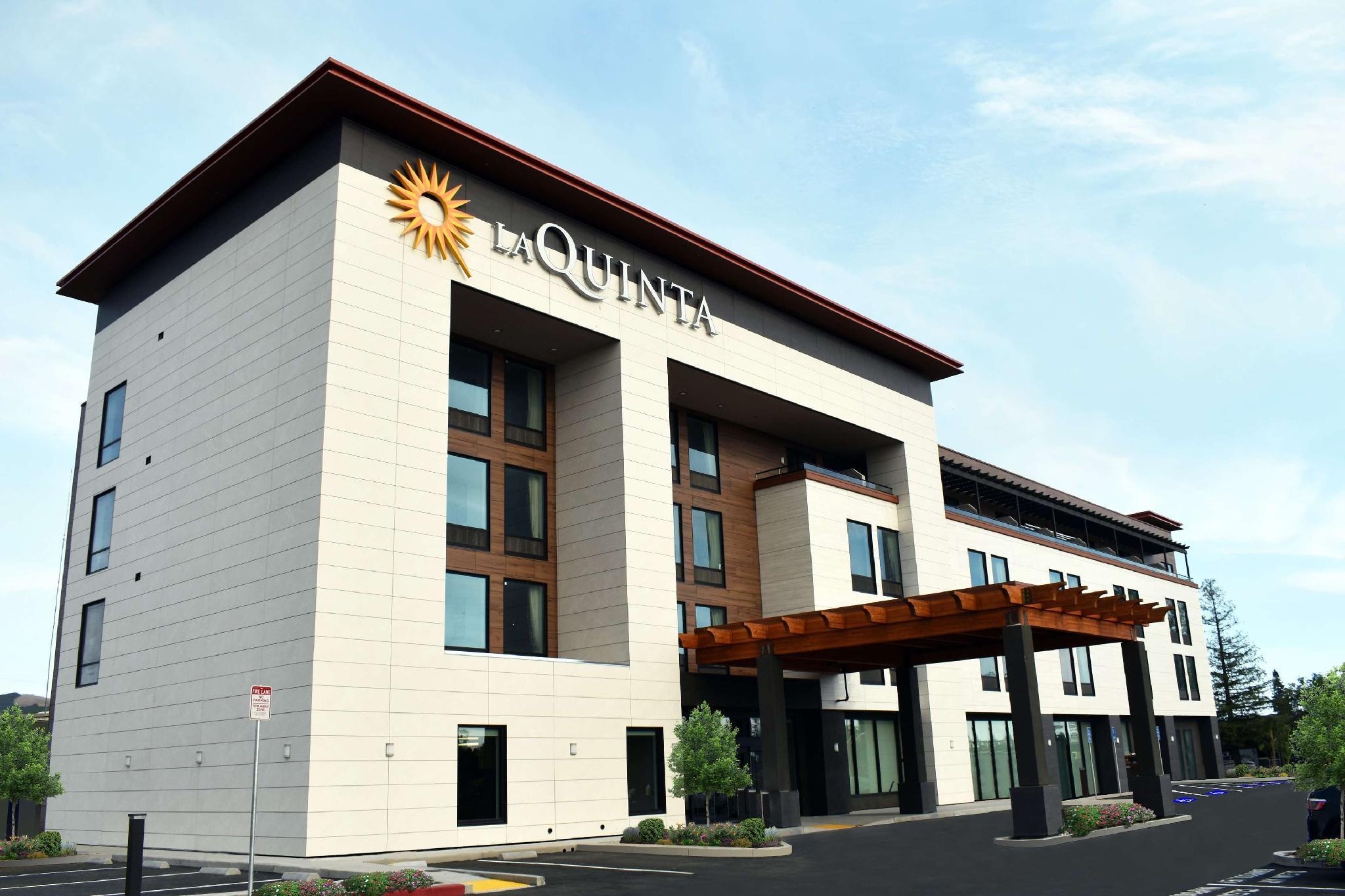 La Quinta Inn & Suites By Wyndham Santa Rosa Sonoma Zewnętrze zdjęcie